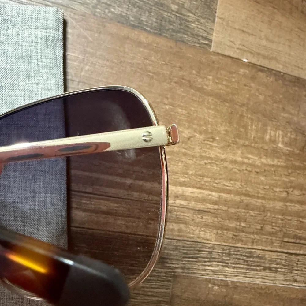 Kenneth Cole New York Geometric Butterfly Sunglasses NWT Gold Gradient Lens OS